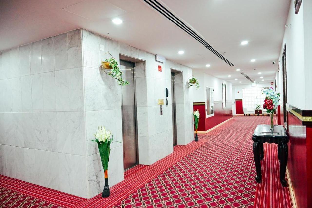 Ramee Guestline Hotel Dubai Dış mekan fotoğraf